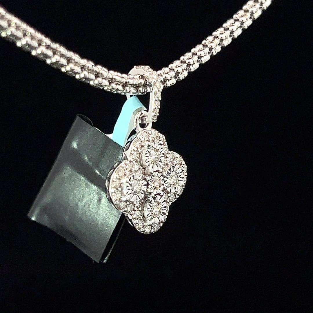 White gold Diamond VVS Clover Pendant