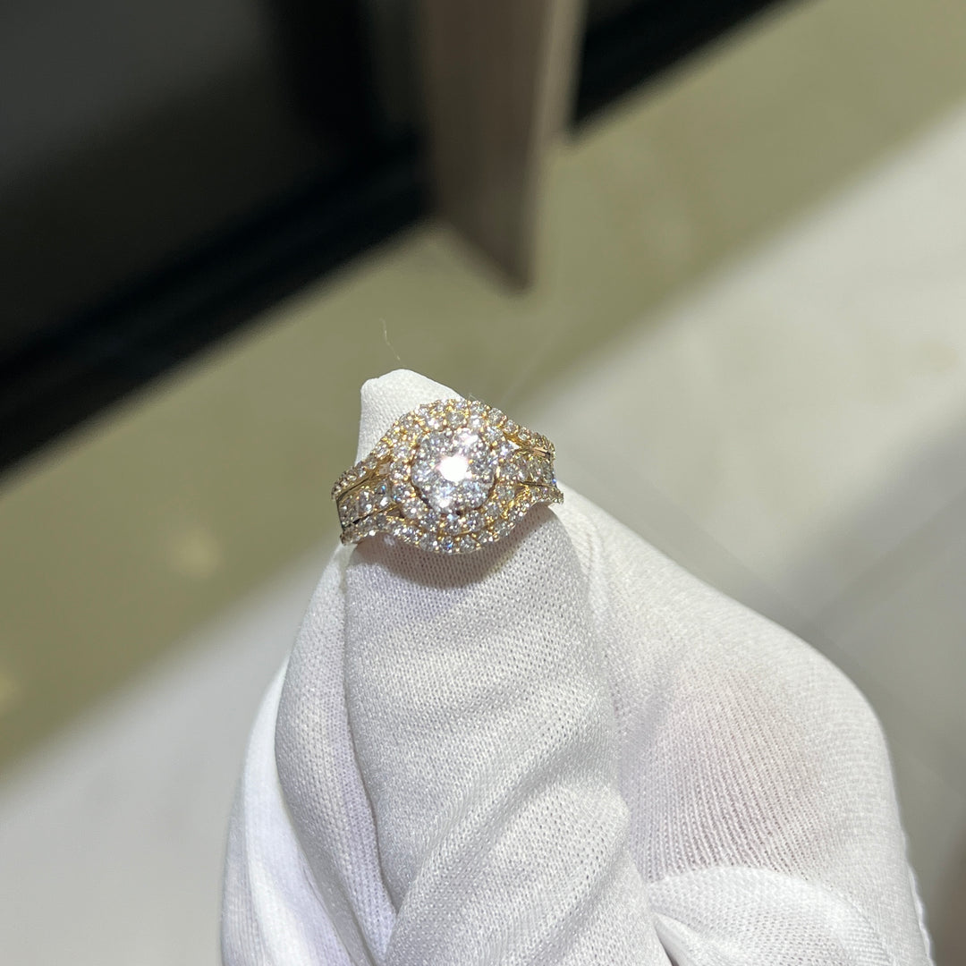 14k yellow gold diamond Ladies ring