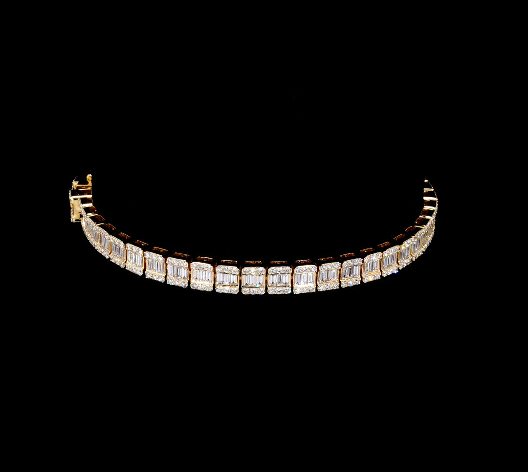 YELLOW GOLD NATURAL DIAMOND TENNIS BRACELET