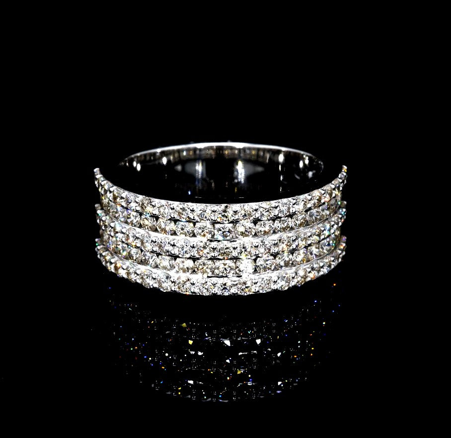 14K GOLD DIAMOND BAND VVS RING