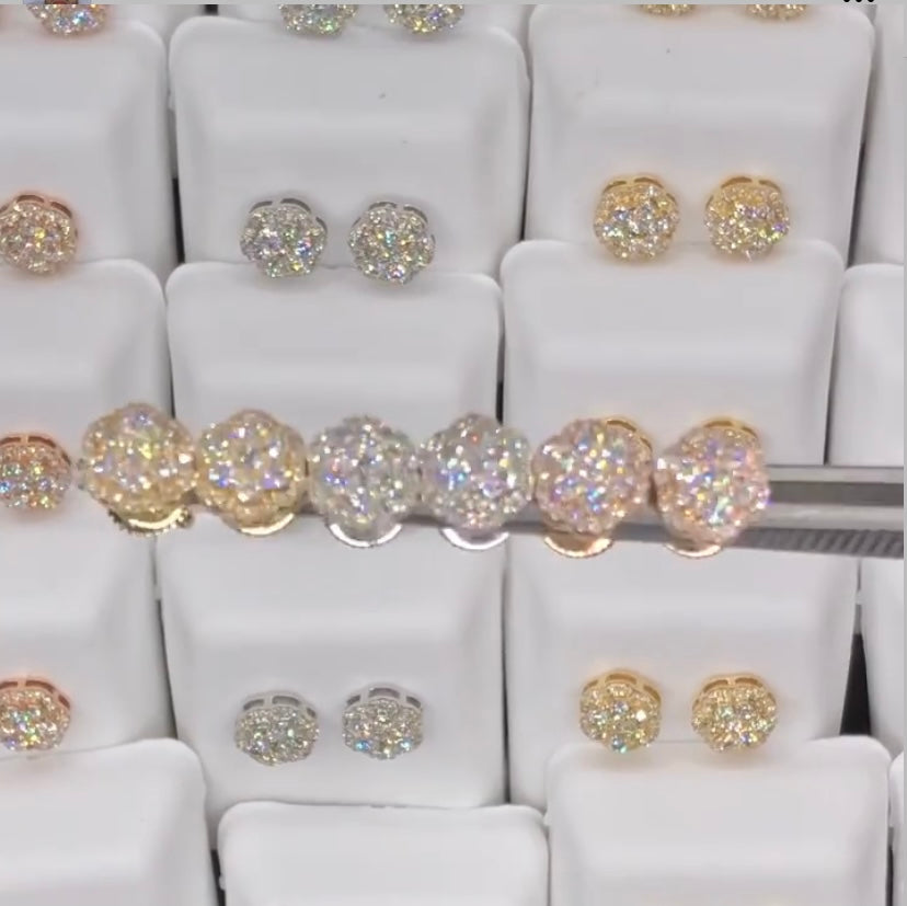 14k solid gold diamond earrings featuring 0.75Cts