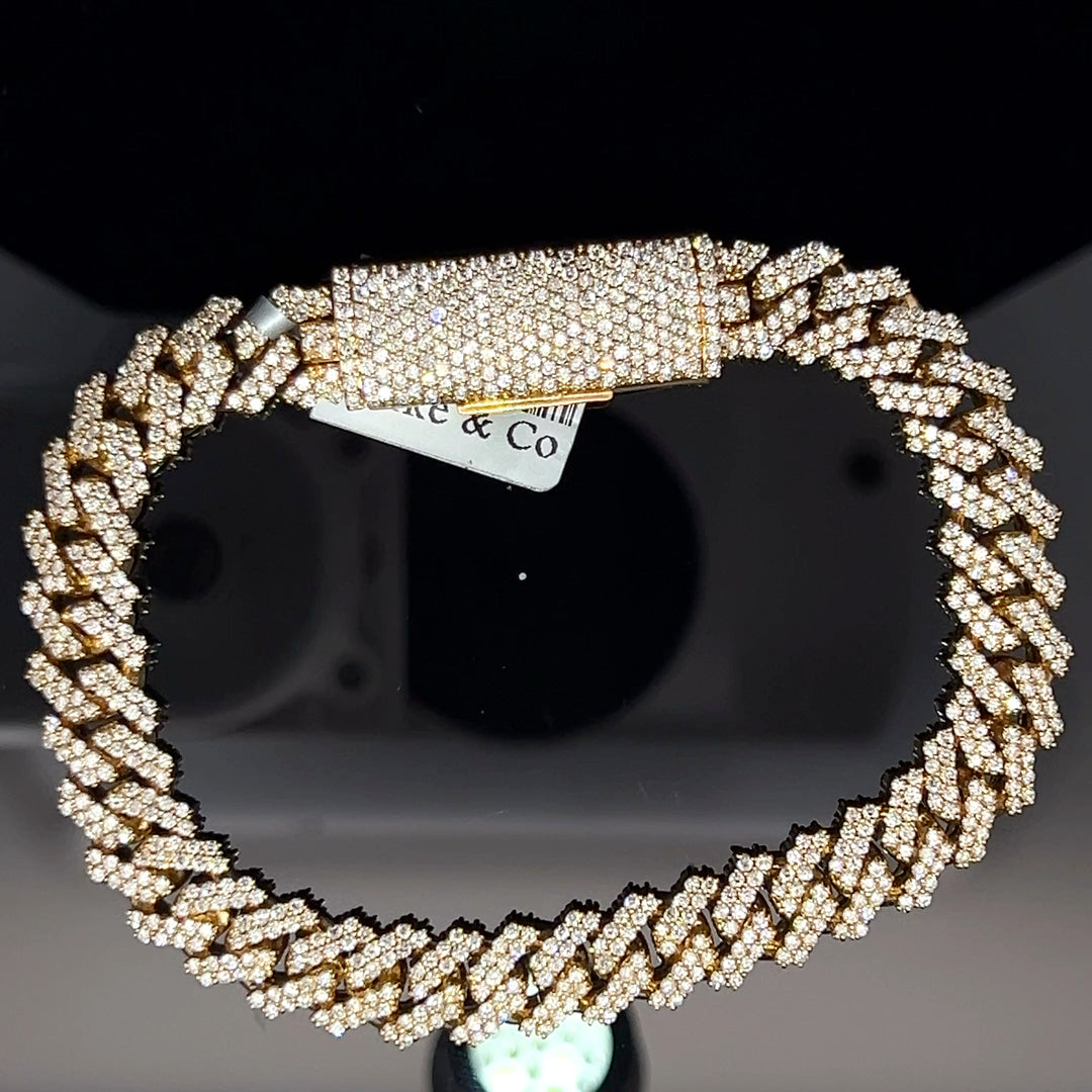 10K NATURAL VVS DIAMOND CUBAN BRACELET