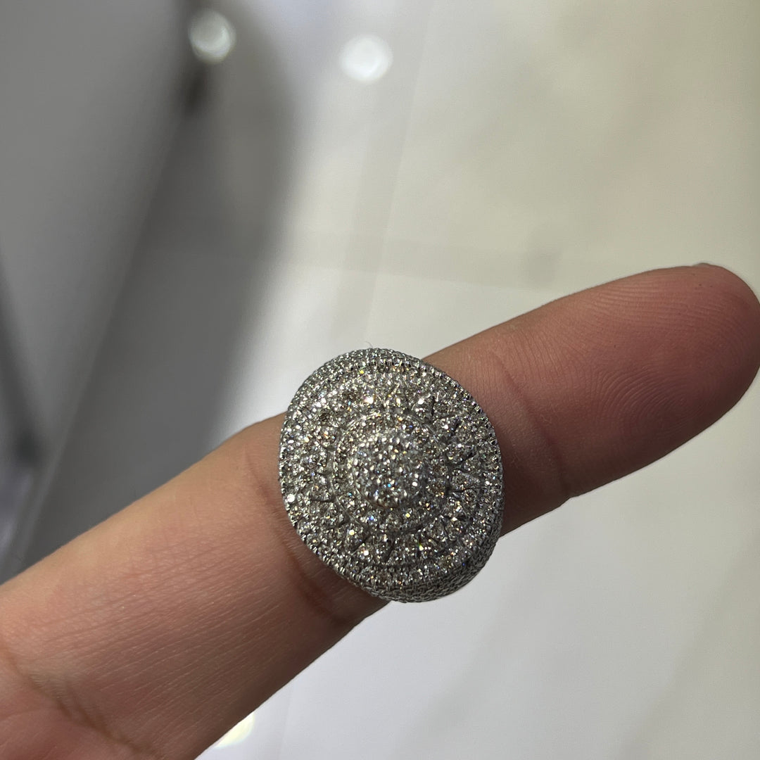 White gold diamond ring