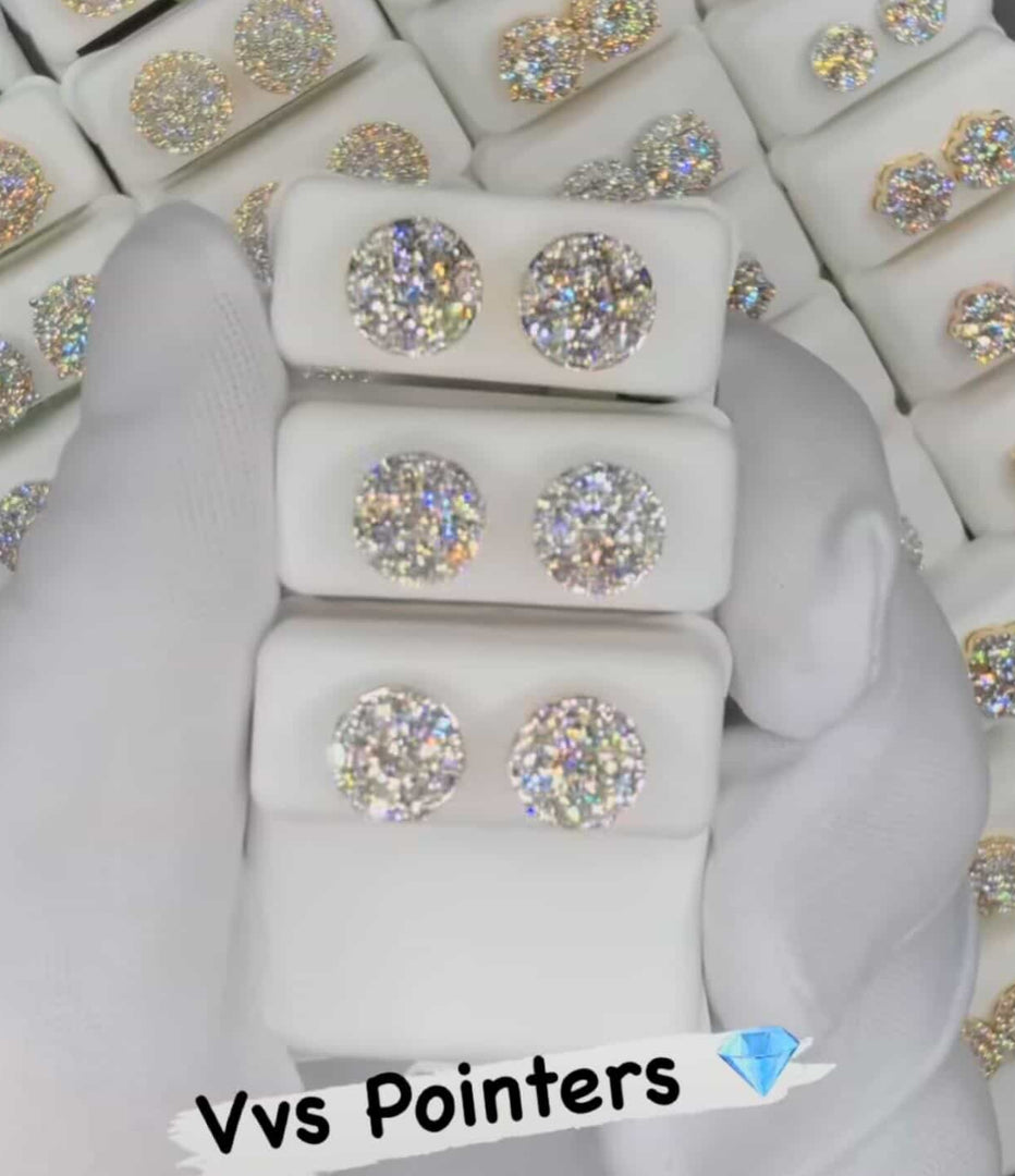 14k VVS Diamond pointer earrings