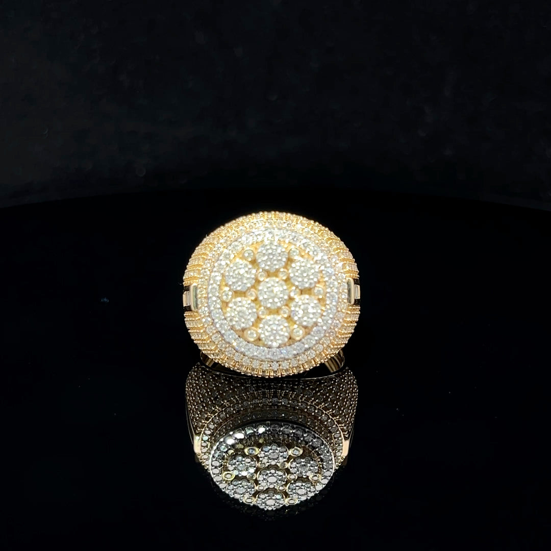 Yellow gold diamond VS ring