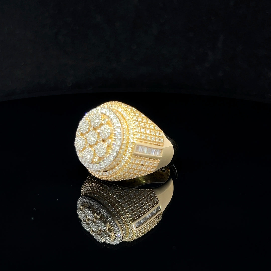 Yellow gold diamond VS ring