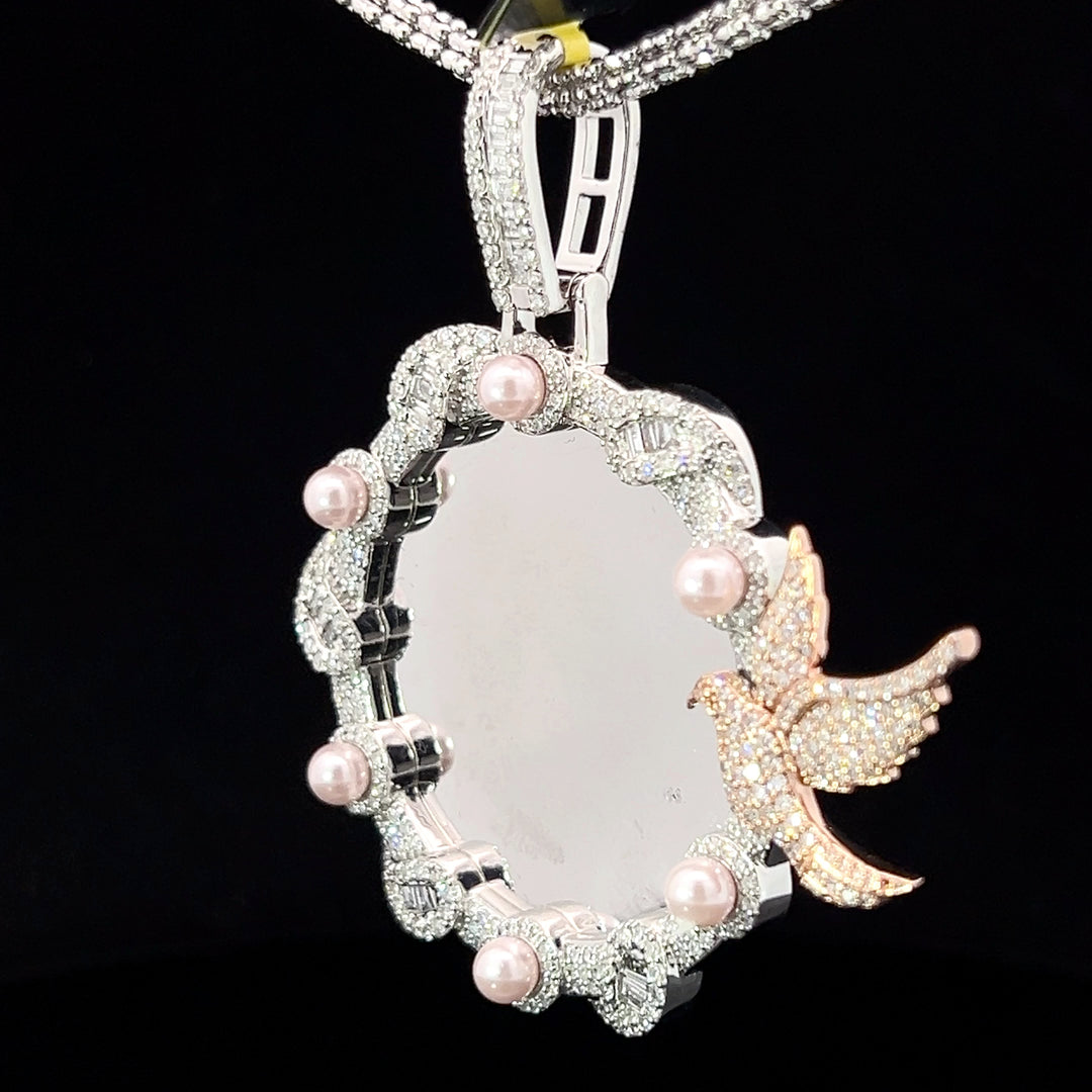 CUSTOM PEARL DIAMOND VVS PICTURE PENDANT