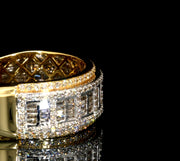 YELLOW GOLD DIAMOND BAGUETTE VS RING