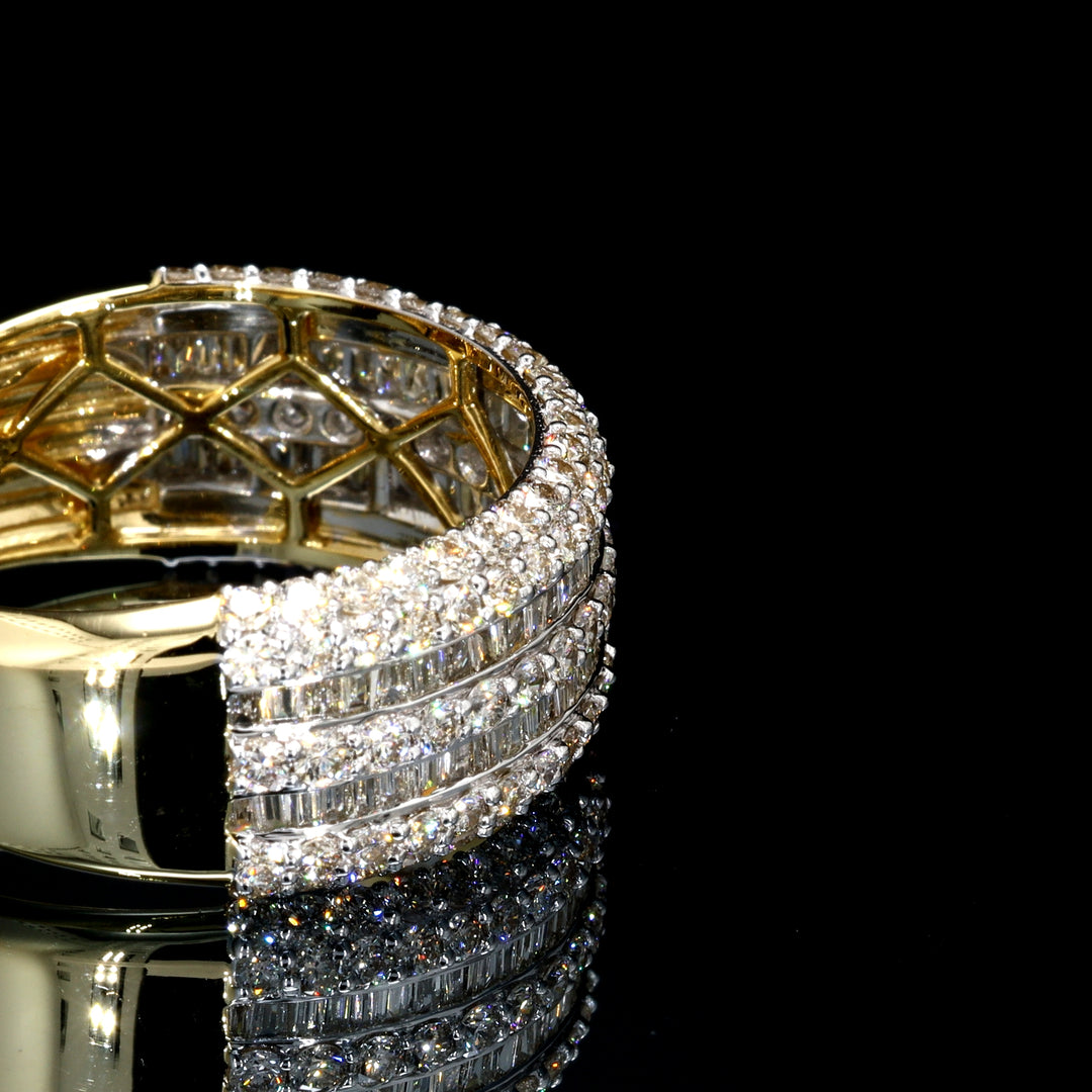 YELLOW GOLD DIAMOND BAGUETTE VS RING