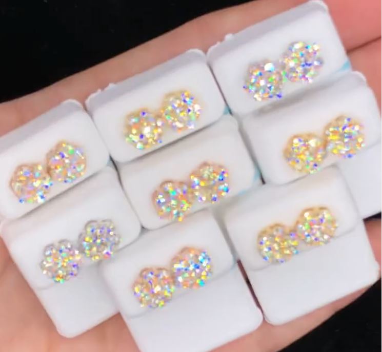 14k solid gold flower cluster diamond earrings 2.25Cts