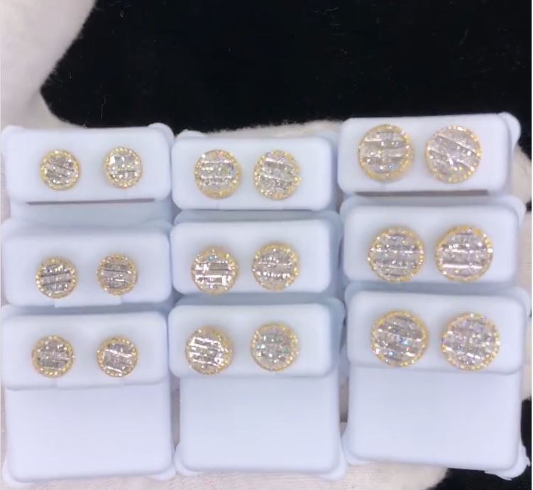 Two-Tone 3D Baguetteys 14k Solid gold two-tone diamond earrings